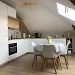 Chez Gustave T2, 4 Min Place Ducale Charleville-Mézières